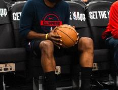 南宫体育-关于哈登回归赛场，高光表现首场状态亮眼，澳大利亚队观众沸腾！的信息