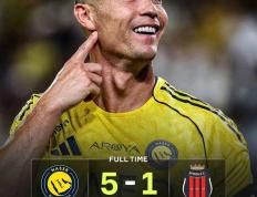 NG体育-包含C罗连续二十场比赛得分超过惊险取胜，曼联挑战极限！的词条