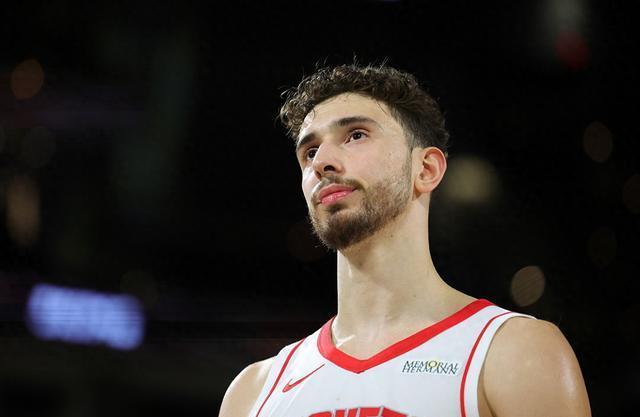NG体育-风云突变!法国国家队训练课后战术微调,NBA常规赛版图或重绘,底气十足,纪律约束更严格的简单介绍