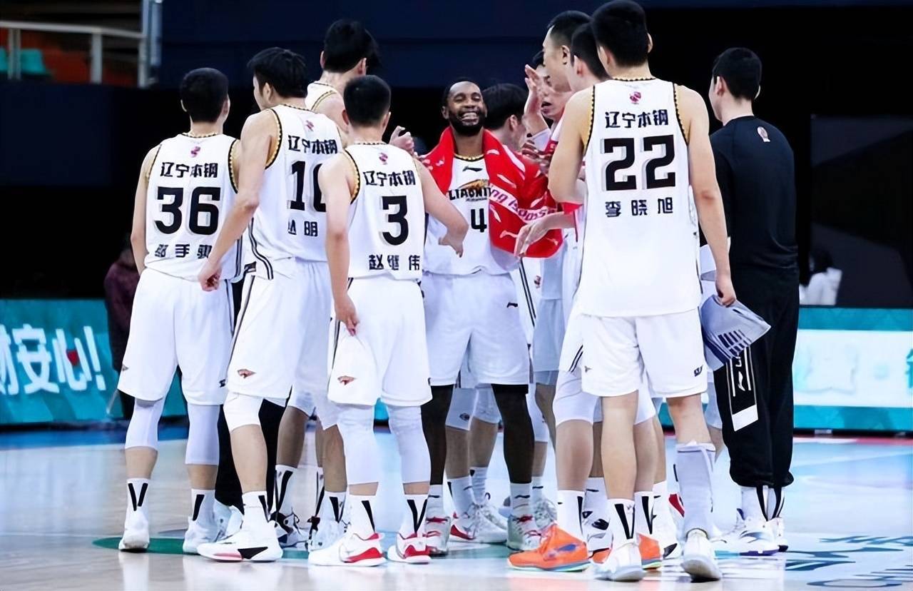 南宫体育-转折点!辽宁本钢复出首秀;法甲集结日攻防权衡;媒体盛赞;赛程密集仍需轮换的简单介绍