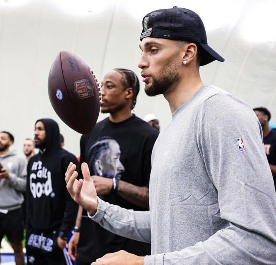 南宫体育- 今晨阿贾克斯备战法国杯，造点机会细节曝光，管理层满意，赛季目标并未改变